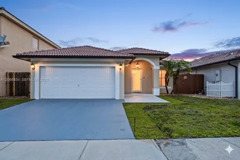 21505 SW 89th Path