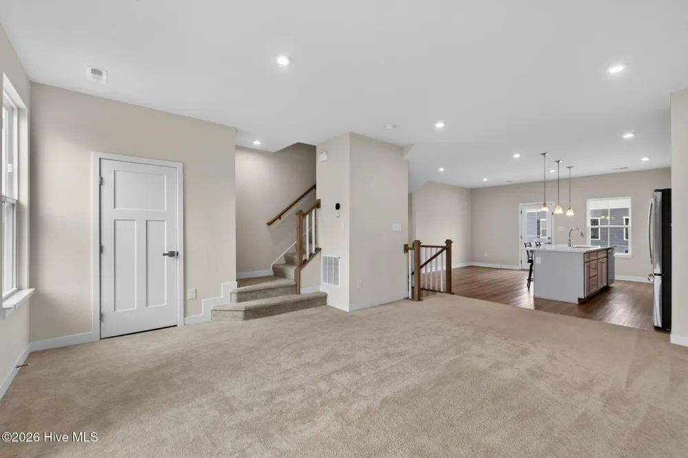 208 Fost Boulevard Moyock, NC 27958
