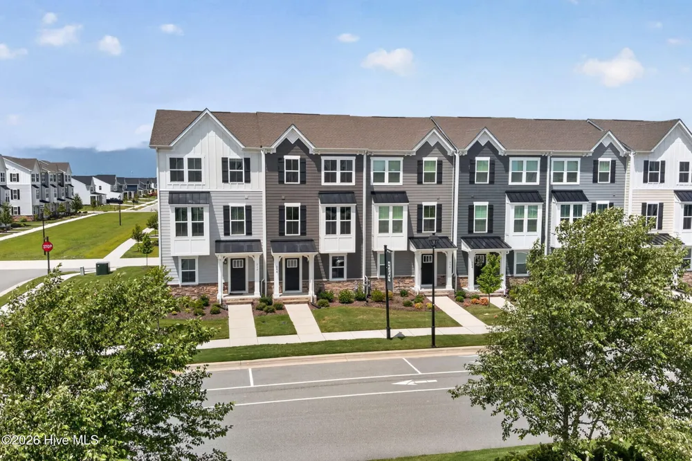 208 Fost Boulevard Moyock, NC 27958