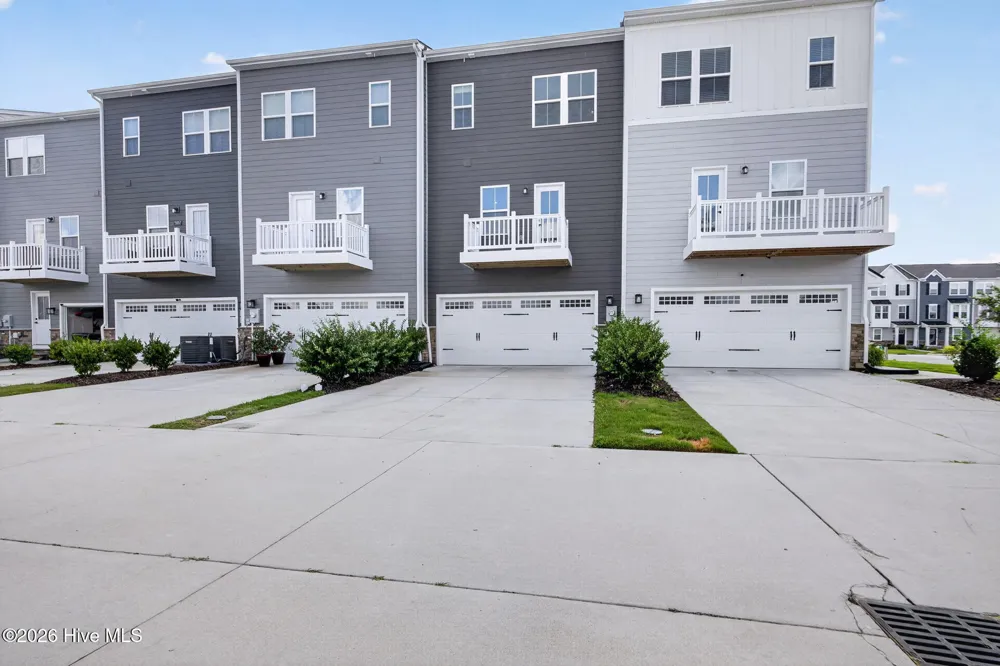 208 Fost Boulevard Moyock, NC 27958
