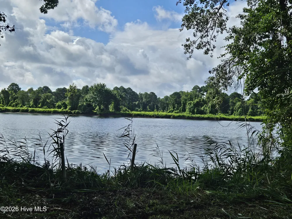 Wl33 E E Waterway Drive (Wl33) Drive Belhaven, NC 27810