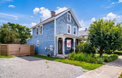 5 Maple Street