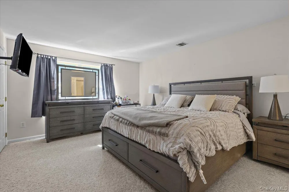 203 Alexandra Court Carmel, NY 10512