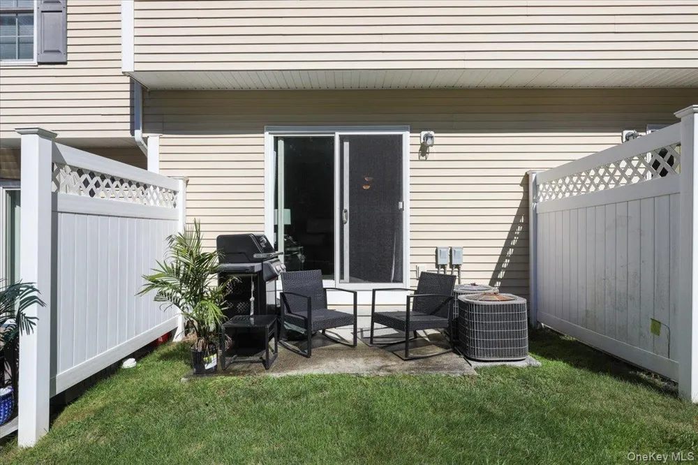 203 Alexandra Court Carmel, NY 10512