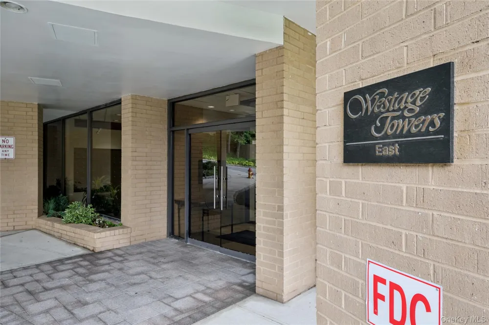 25 Rockledge Avenue #PH11 White Plains, NY 10601