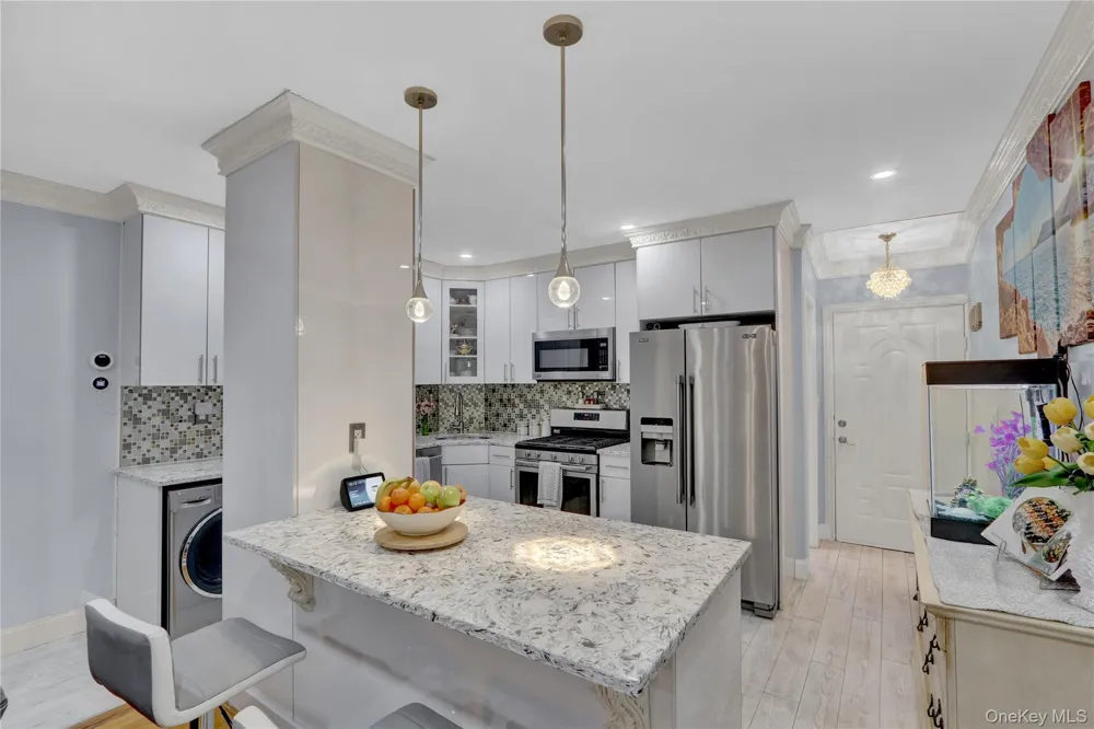 10749 117th Street Richmond Hill, NY 11419