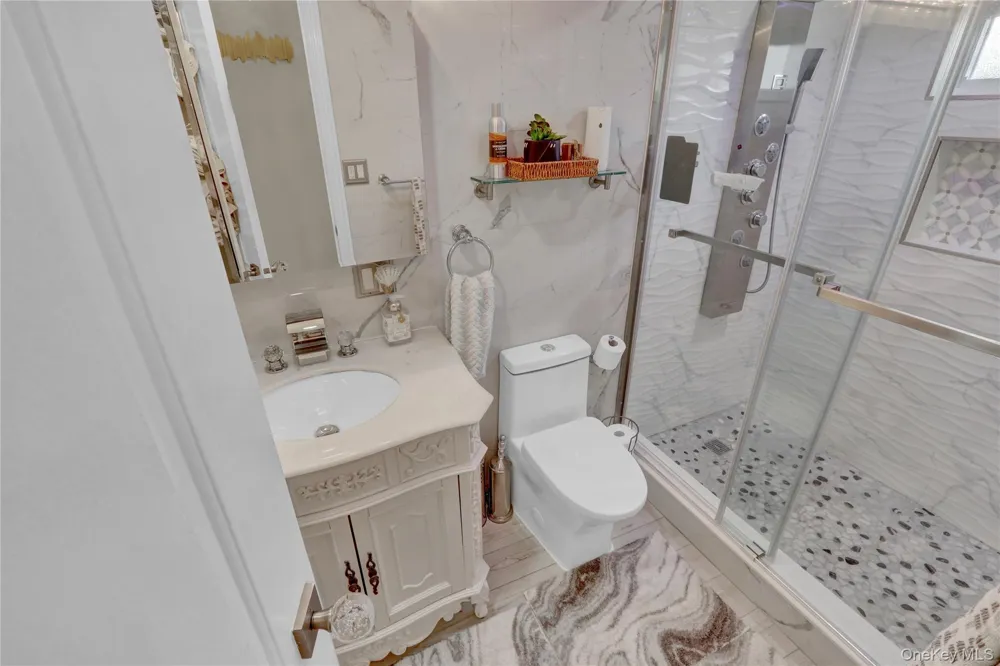 10749 117th Street Richmond Hill, NY 11419