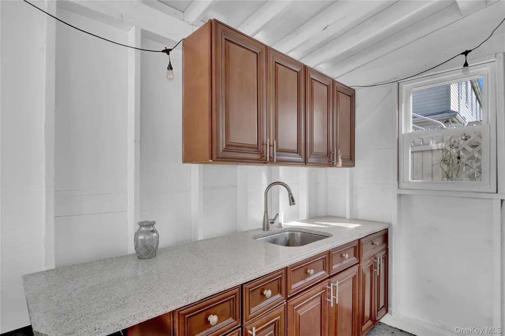 10749 117th Street Richmond Hill, NY 11419