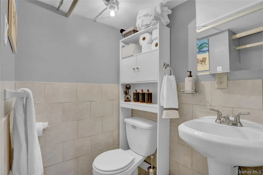 10749 117th Street Richmond Hill, NY 11419