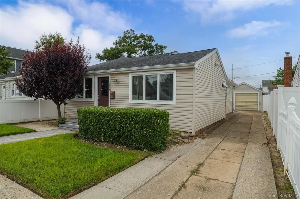 3108 Royal Avenue Oceanside, NY 11572