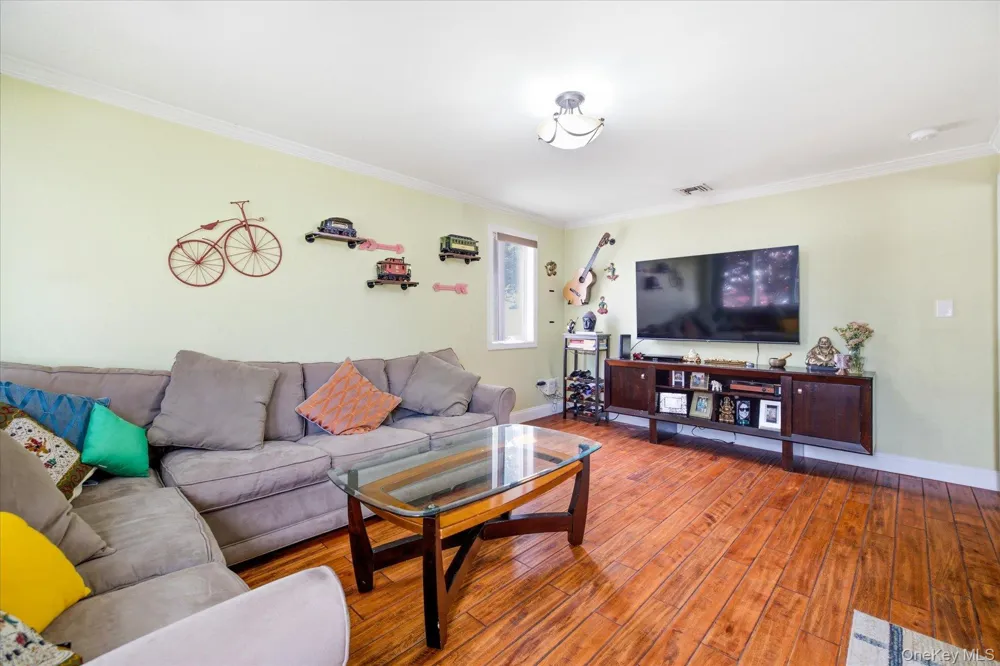 3108 Royal Avenue Oceanside, NY 11572