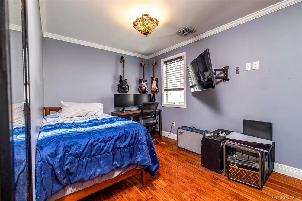 3108 Royal Avenue Oceanside, NY 11572