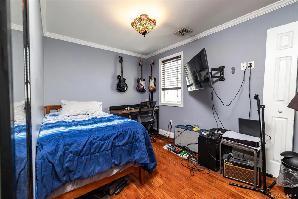 3108 Royal Avenue Oceanside, NY 11572