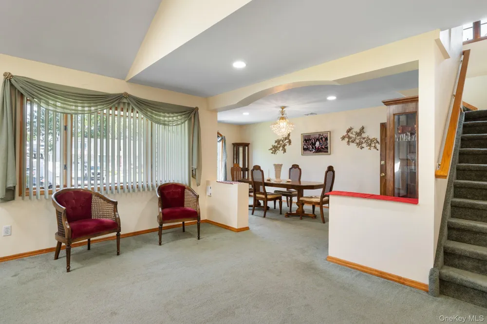 3848 Cordwood Lane Seaford, NY 11783