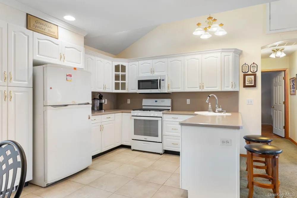 3848 Cordwood Lane Seaford, NY 11783