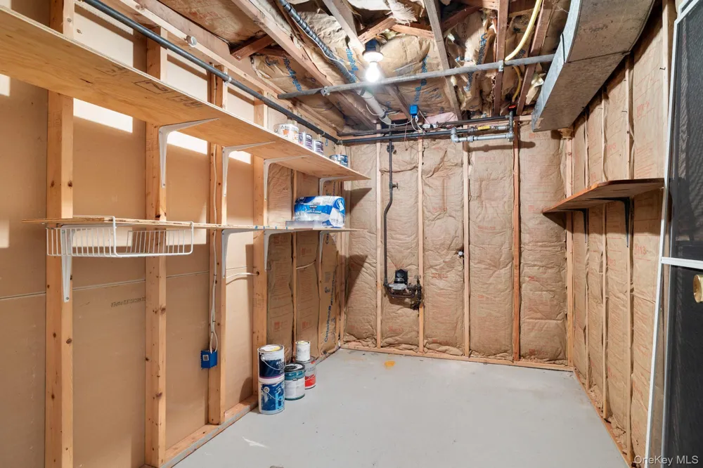 3848 Cordwood Lane Seaford, NY 11783