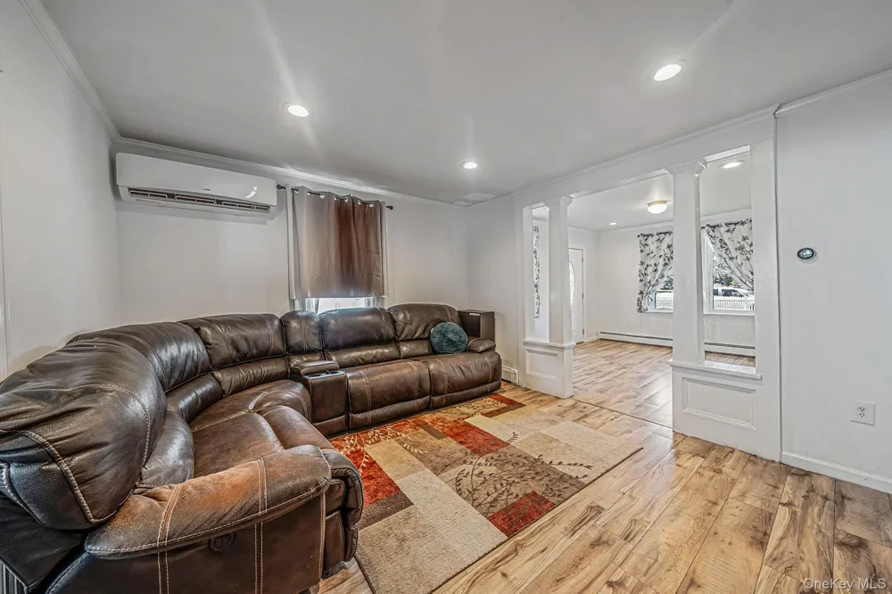 89 Avery Avenue Patchogue, NY 11772