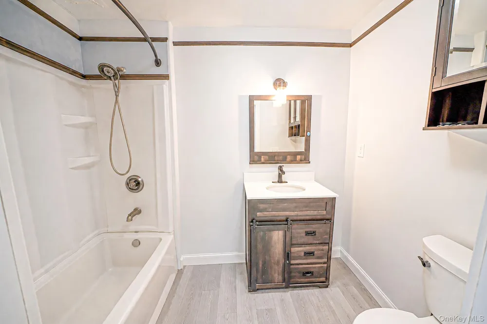 89 Avery Avenue Patchogue, NY 11772