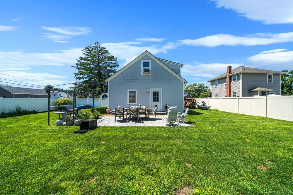 89 Avery Avenue Patchogue, NY 11772