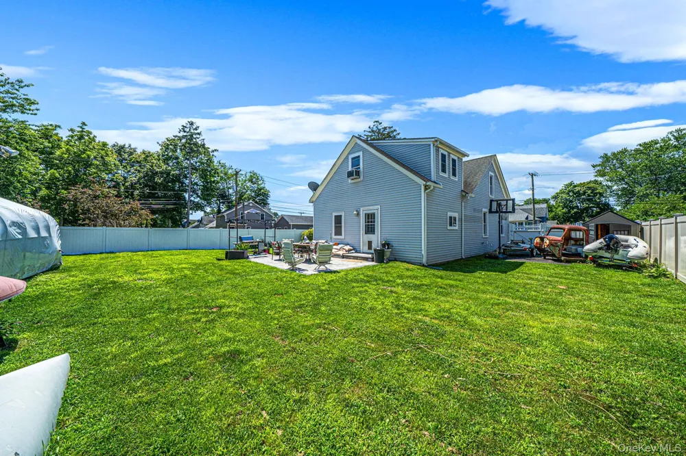 89 Avery Avenue Patchogue, NY 11772