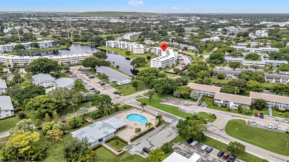 2109 Oakridge V #2109 Deerfield Beach, FL 33442