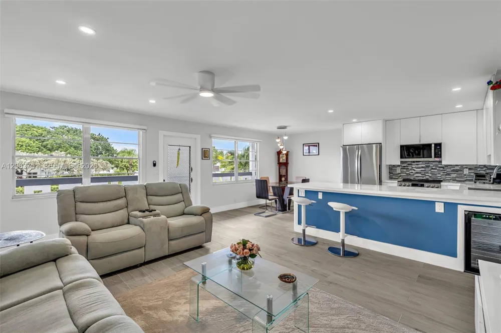 2109 Oakridge V #2109 Deerfield Beach, FL 33442