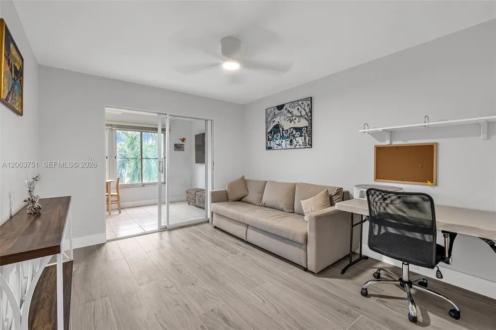 2109 Oakridge V #2109 Deerfield Beach, FL 33442