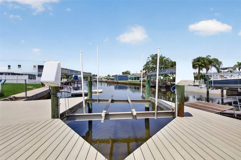 13224 NEPTUNE DRIVE Hudson, FL 34667