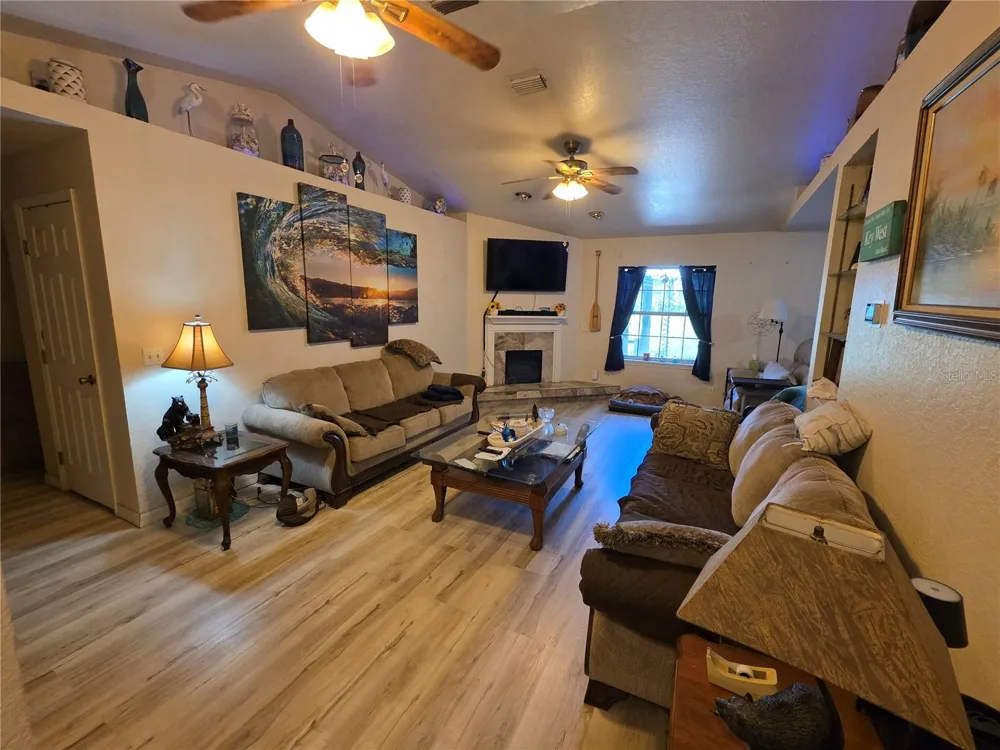 5911 SE 127TH PLACE Belleview, FL 34420