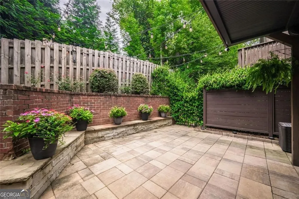 12043 Orchid LN Alpharetta, GA 30009