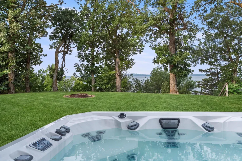 22617 Hole In The Day Drive Nisswa, MN 56468