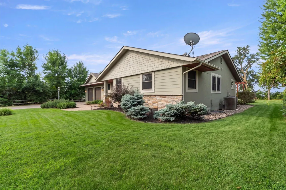 22617 Hole In The Day Drive Nisswa, MN 56468