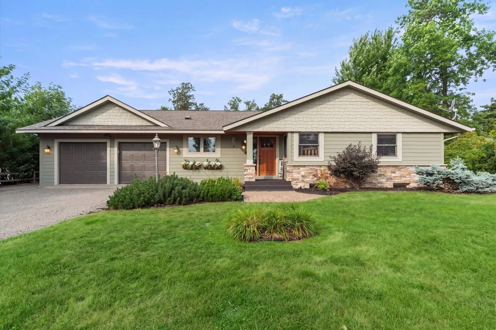 22617 Hole In The Day Drive Nisswa, MN 56468