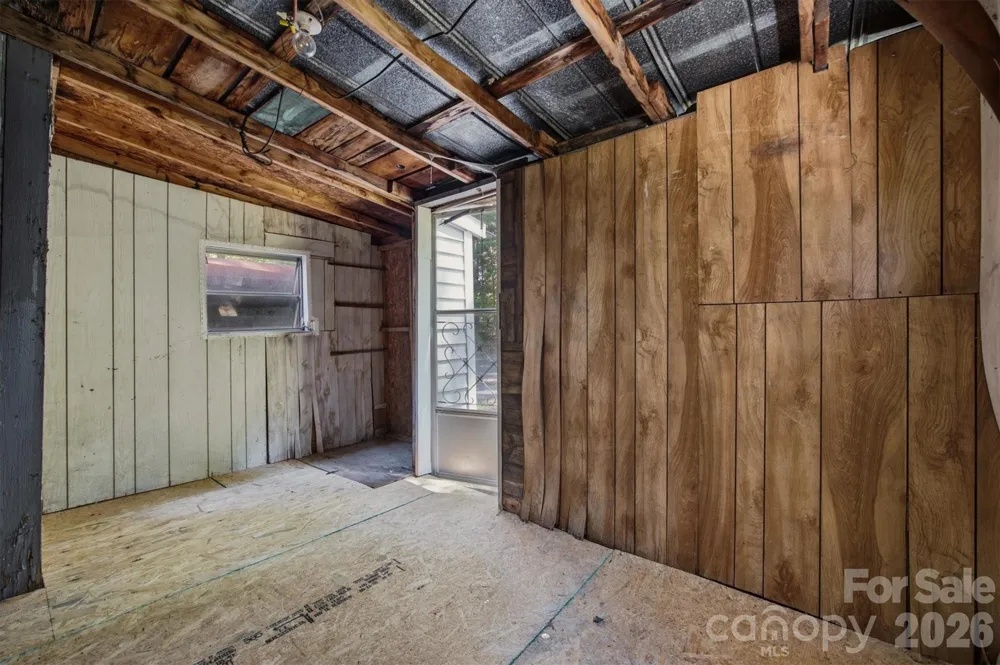 2155 Pa Jolly Lane Granite Falls, NC 28630