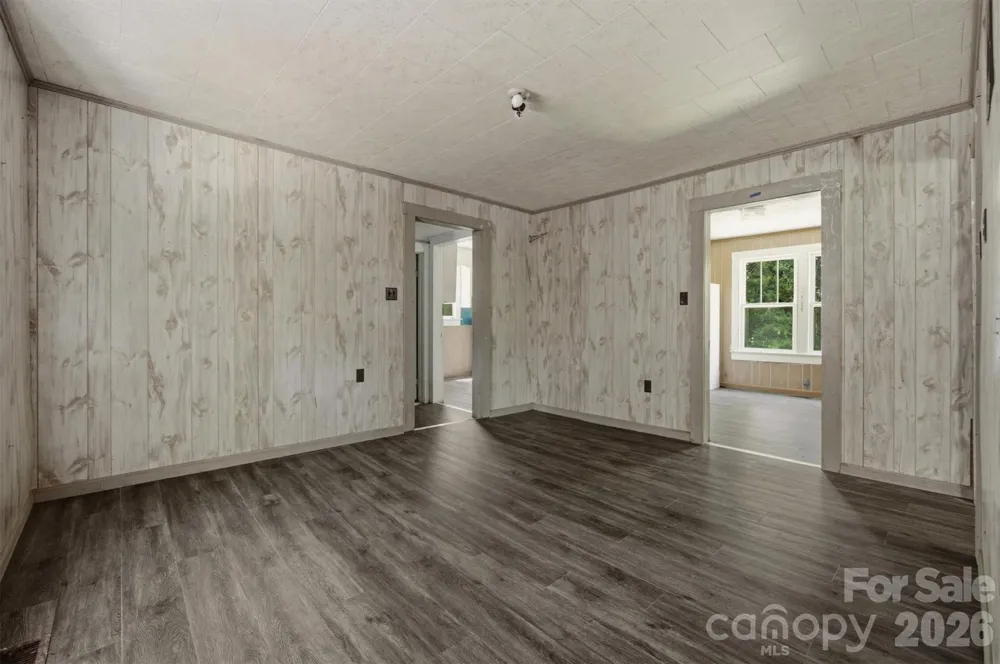 2155 Pa Jolly Lane Granite Falls, NC 28630