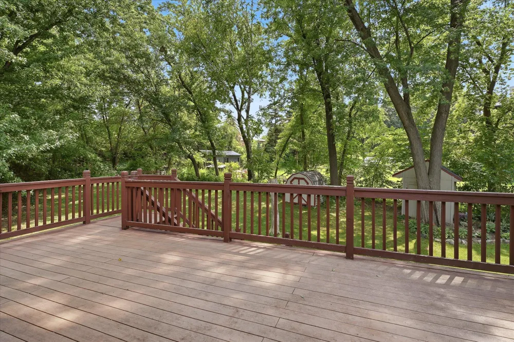 1930 55th Street Court E Inver Grove Heights, MN 55077