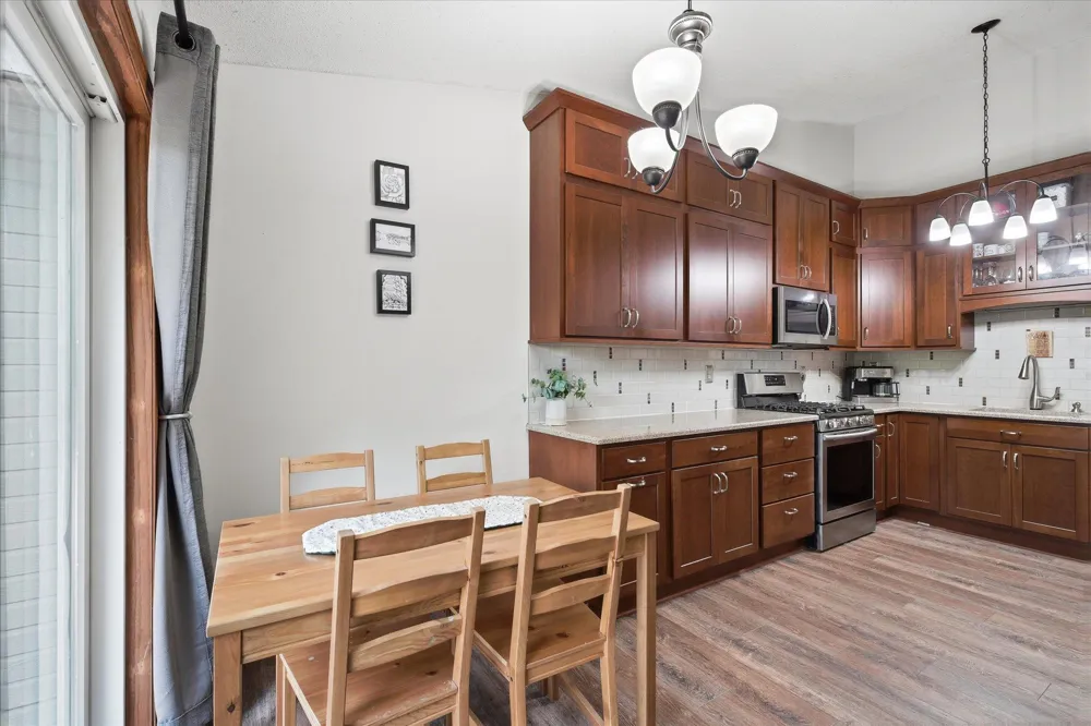 1930 55th Street Court E Inver Grove Heights, MN 55077