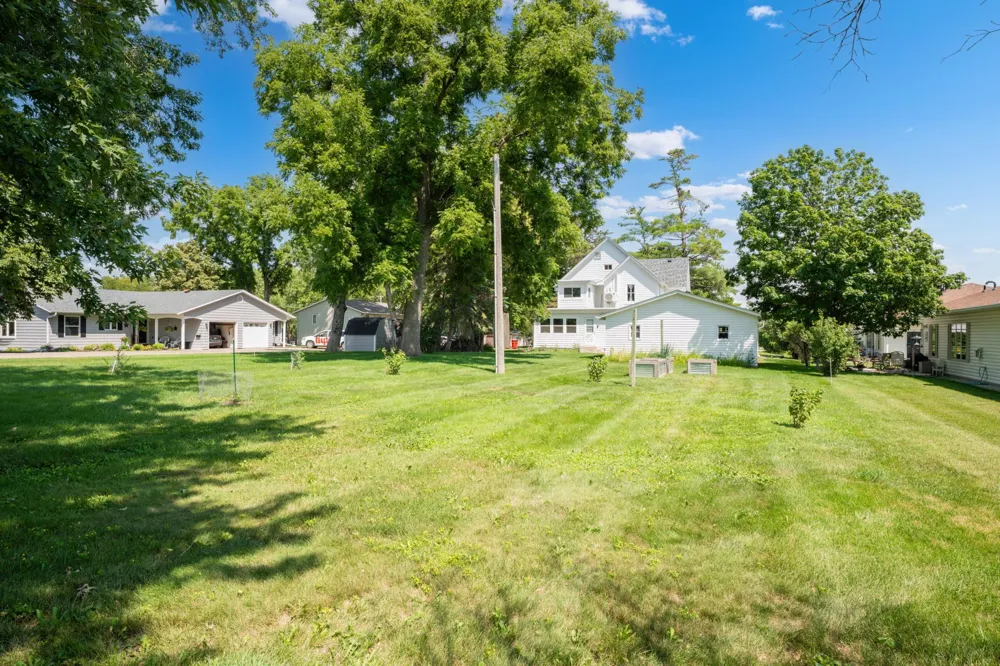 201 8th Avenue NW Kasson, MN 55944