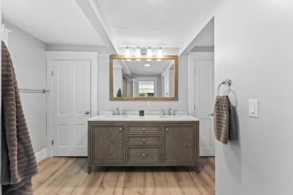201 8th Avenue NW Kasson, MN 55944
