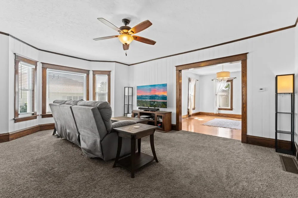 201 8th Avenue NW Kasson, MN 55944