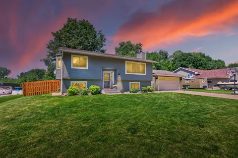 4251 Elizabeth Lane