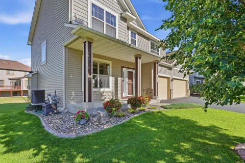 1801 Foothill Trail
