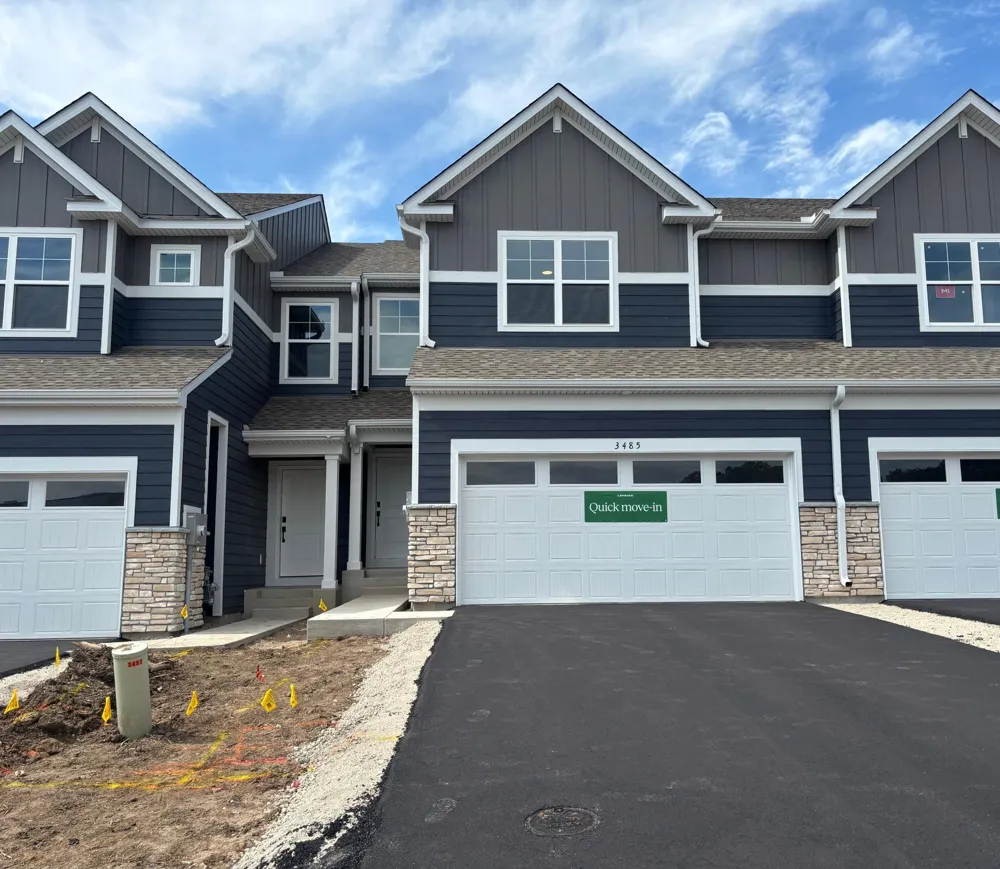 3485 Trails End Circle Eagan, MN 55123