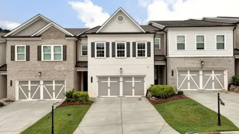 6160 Sweetbay Lane