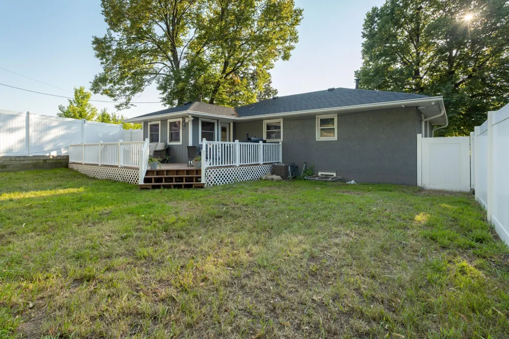 4205 University Avenue NE Columbia Heights, MN 55421