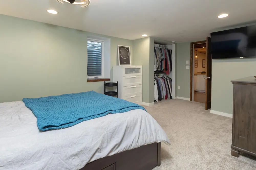 4205 University Avenue NE Columbia Heights, MN 55421