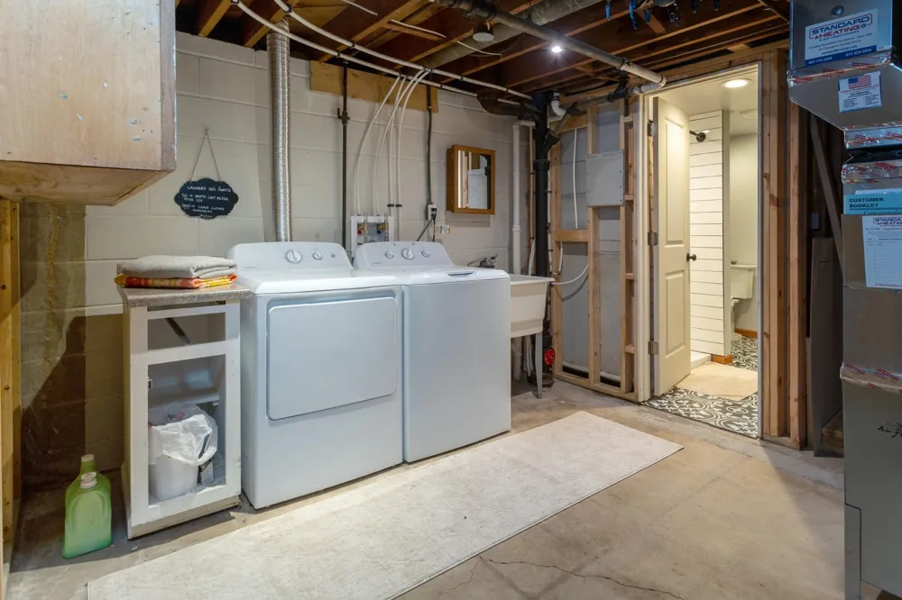 4205 University Avenue NE Columbia Heights, MN 55421