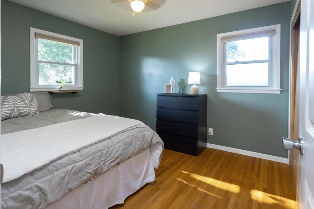 4205 University Avenue NE Columbia Heights, MN 55421