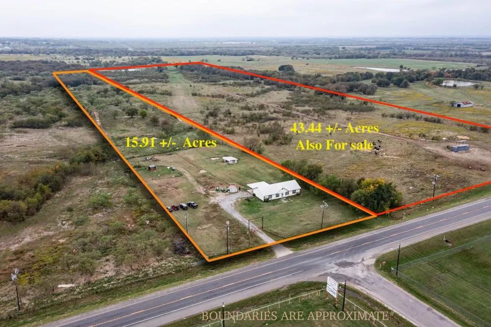 17932 State Highway 56 Southmayd, TX 75092
