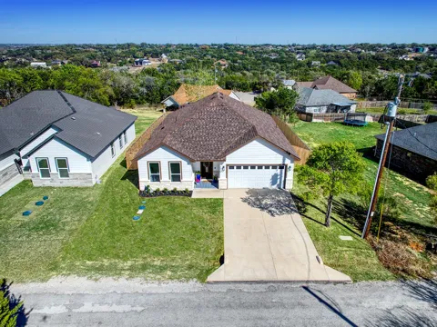 2415 Beverly Drive
